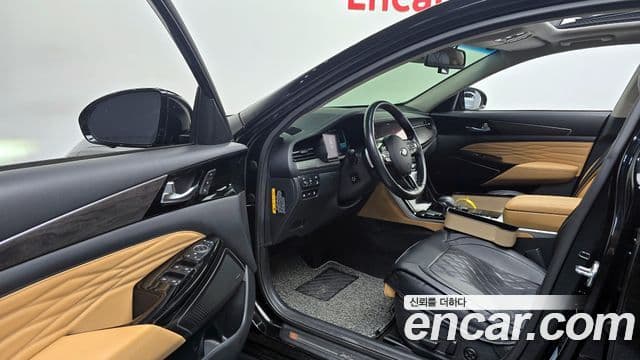 Kia K7 Premier гибрид Signature, 2020 11