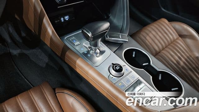 Genesis G70 Elite, 2019 9