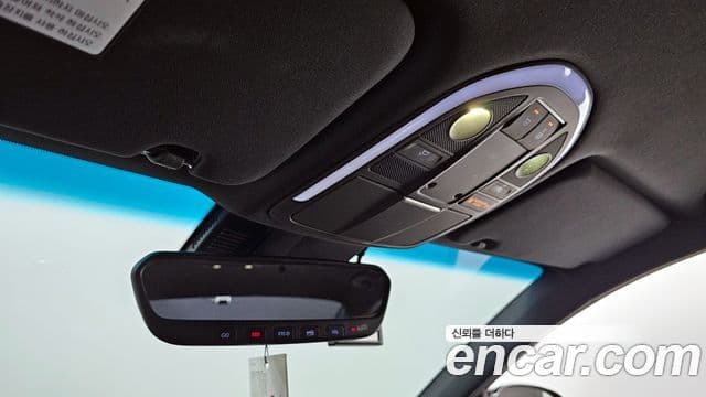 Genesis G70 Elite, 2019 17