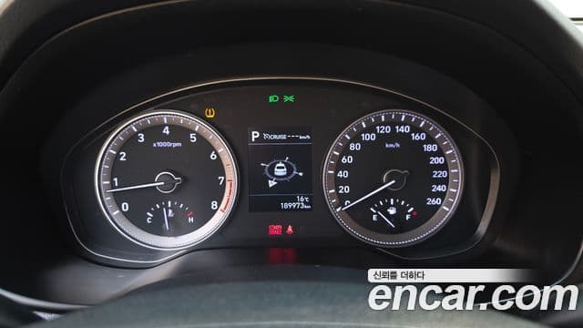 Hyundai Grandeur IG 3.0 LPi Modern (арендный автомобиль), 2019 8