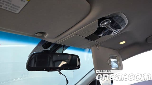 Hyundai Grandeur IG 3.0 LPi Modern (арендный автомобиль), 2019 18