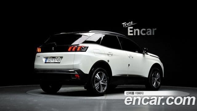 Peugeot 3008 2세대 1.2 Pure Tech Allure, 2024 2