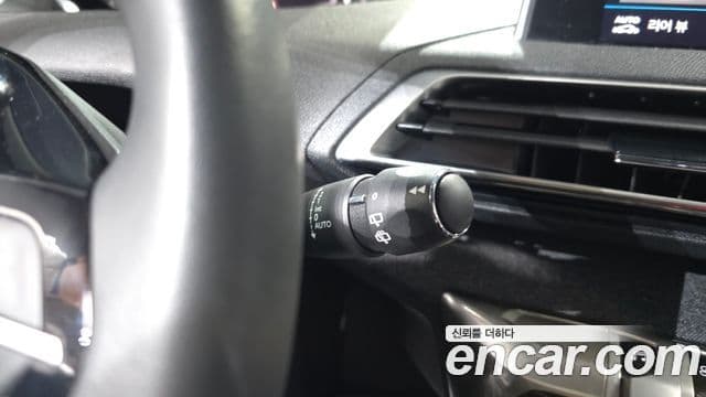 Peugeot 3008 2세대 1.2 Pure Tech Allure, 2024 13