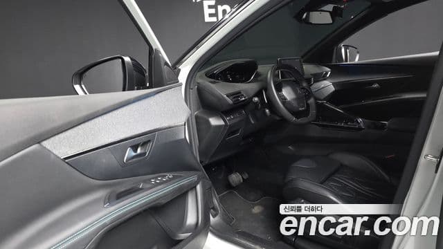 Peugeot 3008 2세대 1.2 Pure Tech Allure, 2024 16