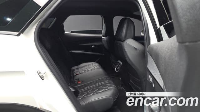 Peugeot 3008 2세대 1.2 Pure Tech Allure, 2024 18