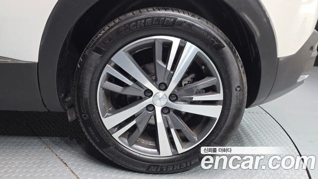 Peugeot 3008 2세대 1.2 Pure Tech Allure, 2024 20
