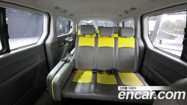 Hyundai Grand Starex детский перевозочный автомобиль, 2017 12