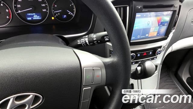 Hyundai Grand Starex детский перевозочный автомобиль, 2017 18