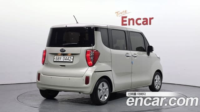 Kia Ray Luxury, 2016 2