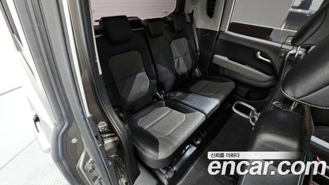 Kia The / новый New Ray Signature, 2021 12