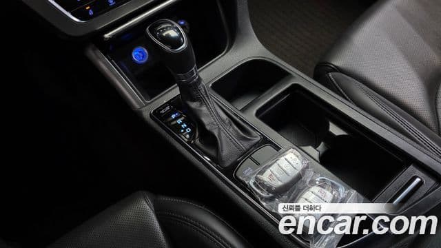 Hyundai LF Sonata гибрид Modern, 2015 9