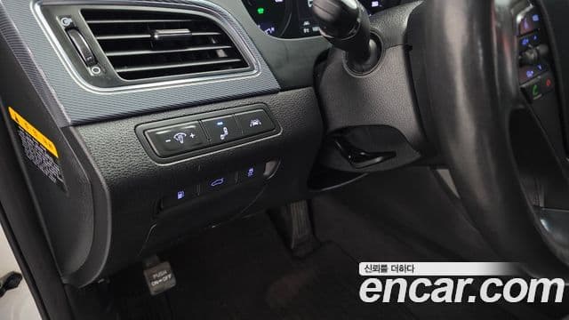 Hyundai LF Sonata гибрид Modern, 2015 14