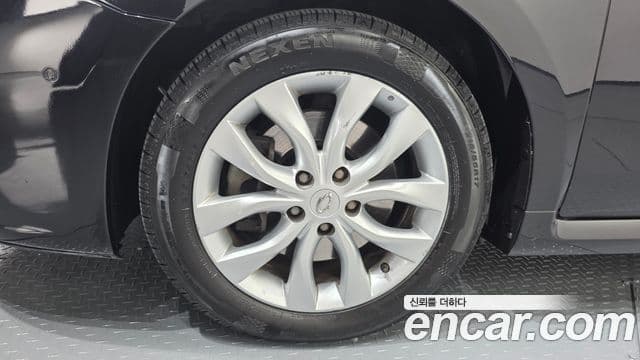 Renault Korea(Samsung) SM7 Nova LPLI 2.0 LPe для людей с инвалидностью, 2016 все фото