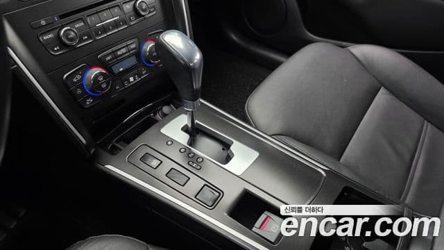 Renault Korea(Samsung) SM7 Nova LPLI 2.0 LPe для людей с инвалидностью, 2016 9