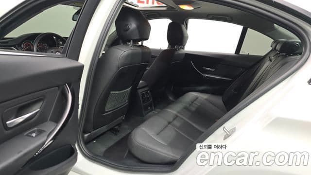 BMW 3시리즈 (F30), 2018 12