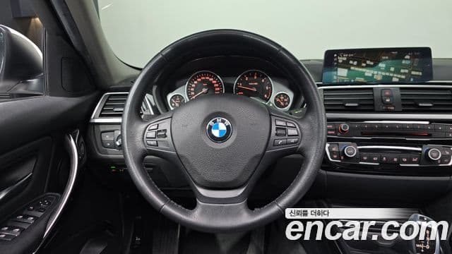 BMW 3시리즈 (F30), 2018 13