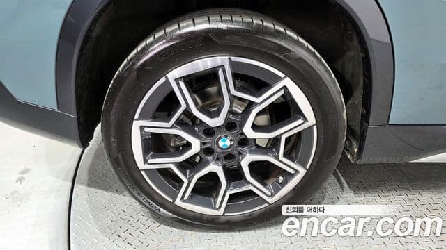 BMW X1 (U11) xDrive 20i xLine, 2024 все фото