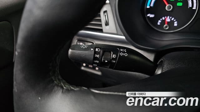 Kia K5 гибрид 2세대 Noblesse, 2018 14