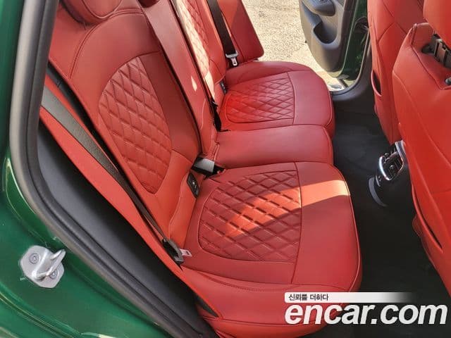 Mini Cooper 클럽맨 2세대, 2021 11