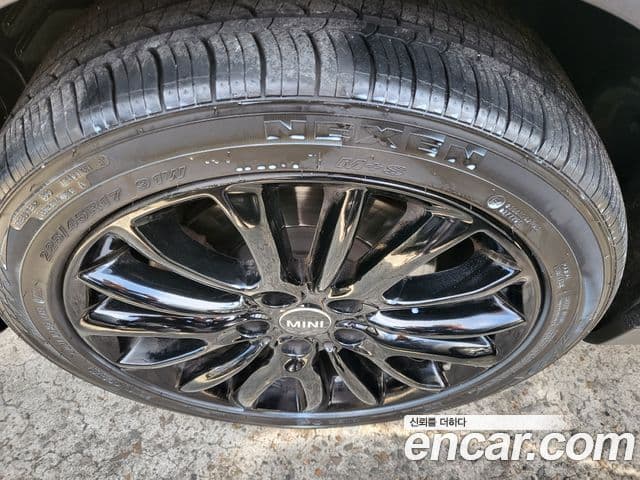 Mini Cooper 클럽맨 2세대, 2021 17