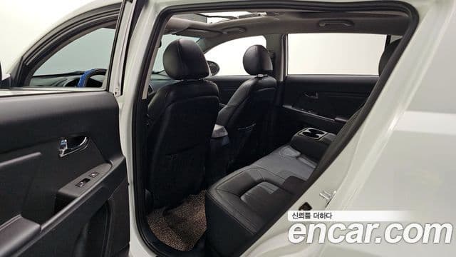 Kia Sportage R Premium, 2013 11