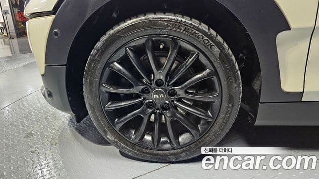 Mini Cooper 클럽맨 2세대, 2021 все фото