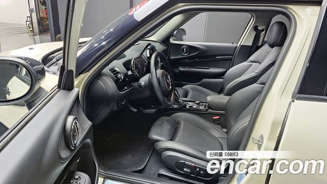 Mini Cooper 클럽맨 2세대, 2021 10