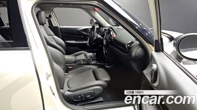 Mini Cooper 클럽맨 2세대, 2021 11