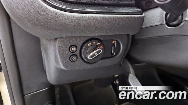 Mini Cooper 클럽맨 2세대, 2021 18