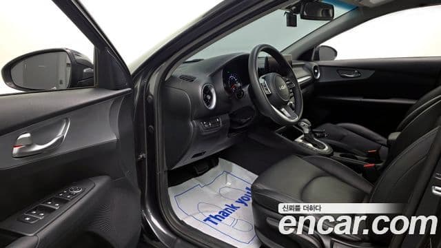 Kia The / новый New K3 2세대 Trendy, 2022 10