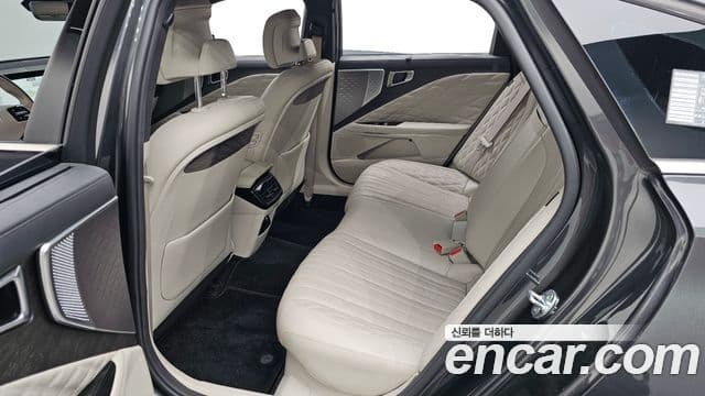 Kia K8 гибрид Signature, 2022 12