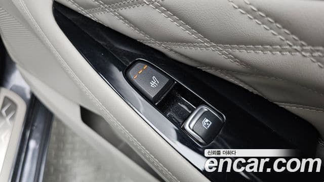 Kia K8 гибрид Signature, 2022 18