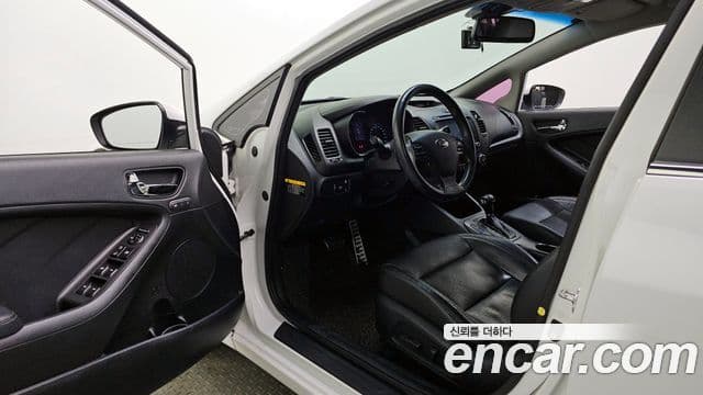 Kia K3 Noblesse, 2013 10