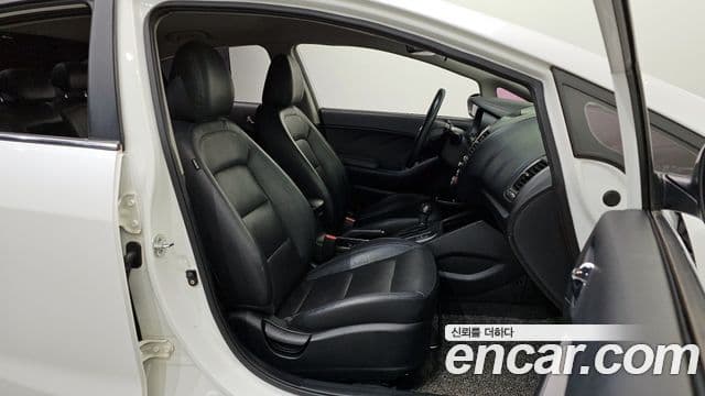 Kia K3 Noblesse, 2013 12