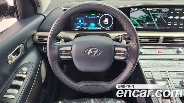 Hyundai NEXO Premium, 2022 13
