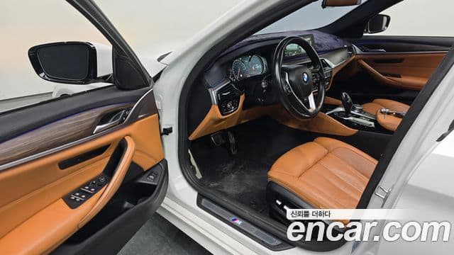 BMW 5시리즈 (G30) 520d M Sport Plus, 2017 11