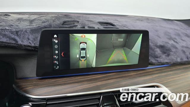 BMW 5시리즈 (G30) 520d M Sport Plus, 2017 16