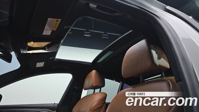 BMW 5시리즈 (G30) 520d M Sport Plus, 2017 19
