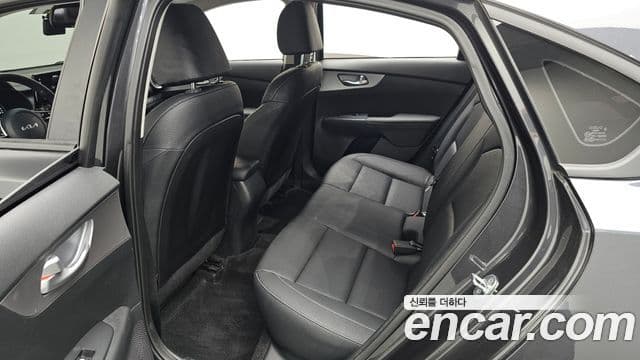 Kia The / новый New K3 2세대 Prestige, 2022 12