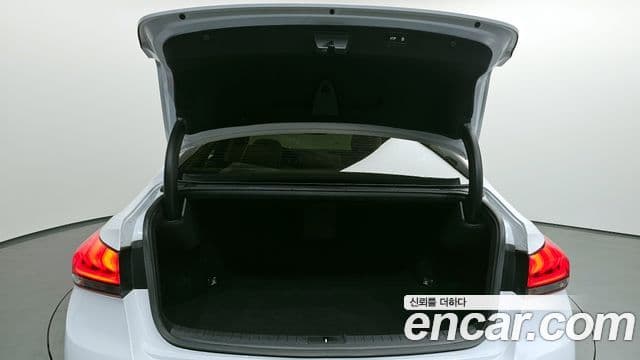 Genesis G80 Premium Luxury, 2019 20