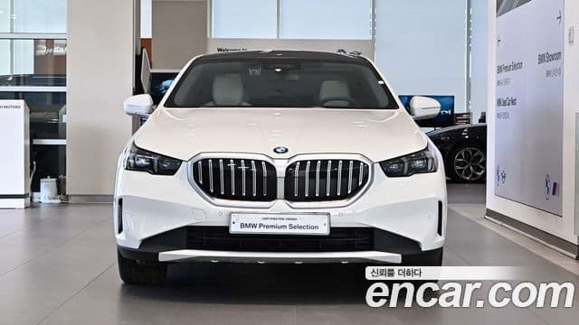 BMW 5시리즈 (G60), 2025 2