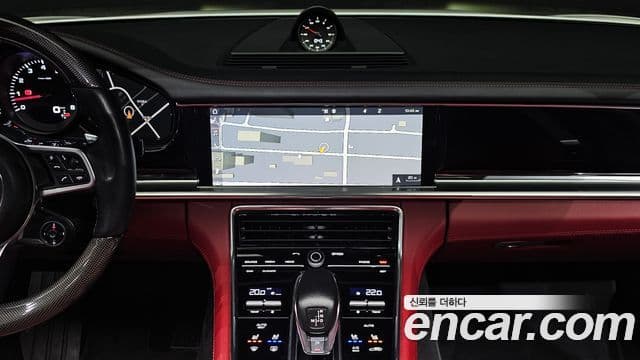 Porsche Panamera (971), 2020 14