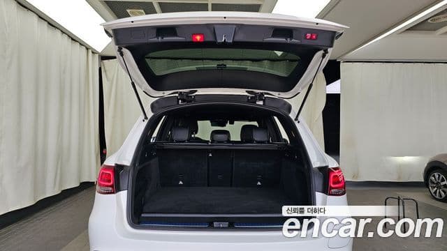 Mercedes-Benz GLC-класс X253 GLC300e 4MATIC, 2021 20