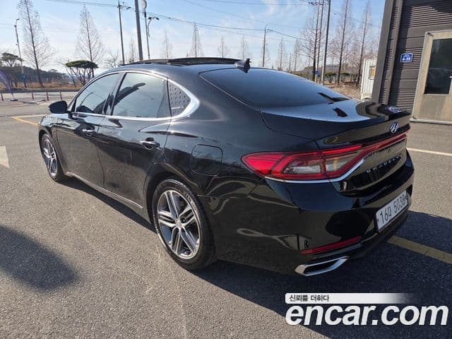 Hyundai Grandeur IG 3.0 LPi Modern (арендный автомобиль), 2018 7