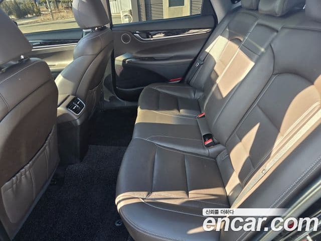 Hyundai Grandeur IG 3.0 LPi Modern (арендный автомобиль), 2018 9