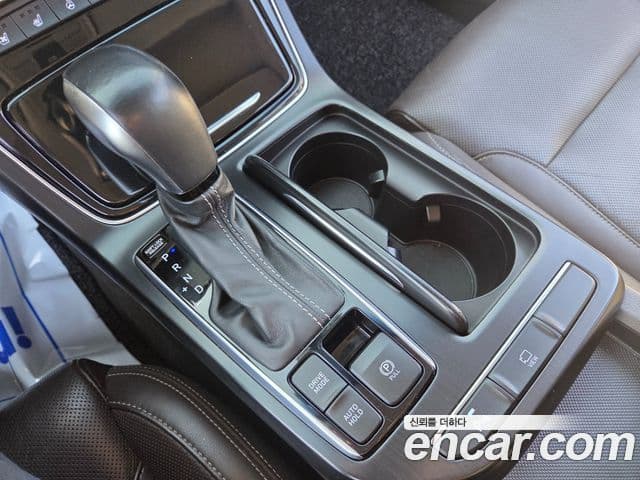 Hyundai Grandeur IG 3.0 LPi Modern (арендный автомобиль), 2018 14
