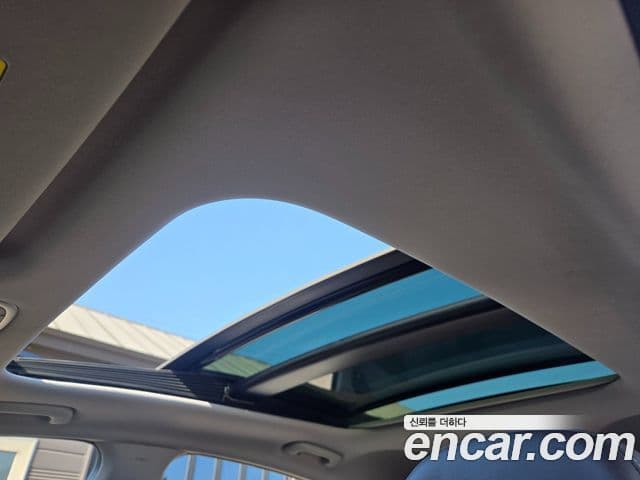 Hyundai Grandeur IG 3.0 LPi Modern (арендный автомобиль), 2018 16