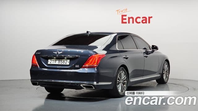 Genesis EQ900 Luxury, 2017 2