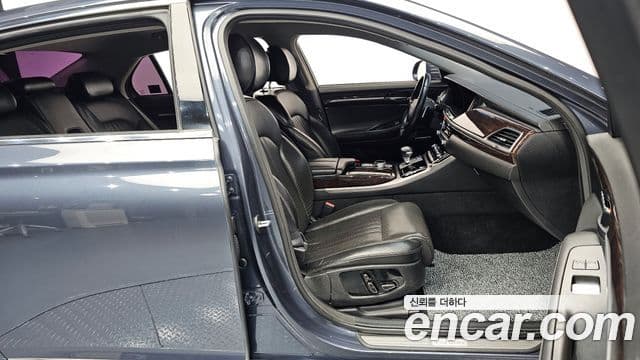 Genesis EQ900 Luxury, 2017 10
