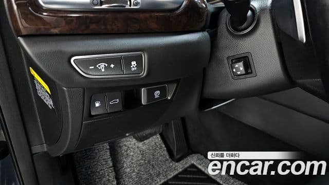 Genesis EQ900 Luxury, 2017 14